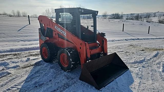 Image of Kubota SSV75 equipment image 3