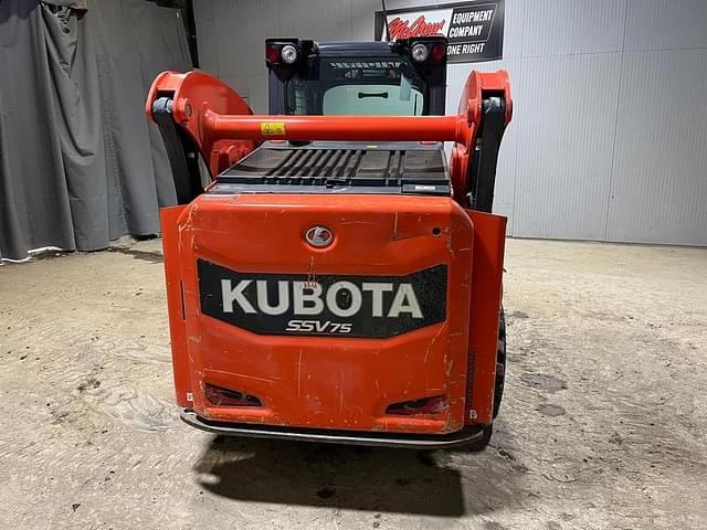 Image of Kubota SSV75 equipment image 3