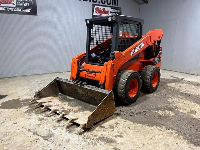 Image of Kubota SSV75 equipment image 1