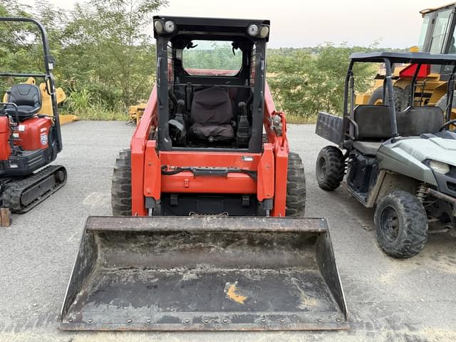 Image of Kubota SSV75 equipment image 4