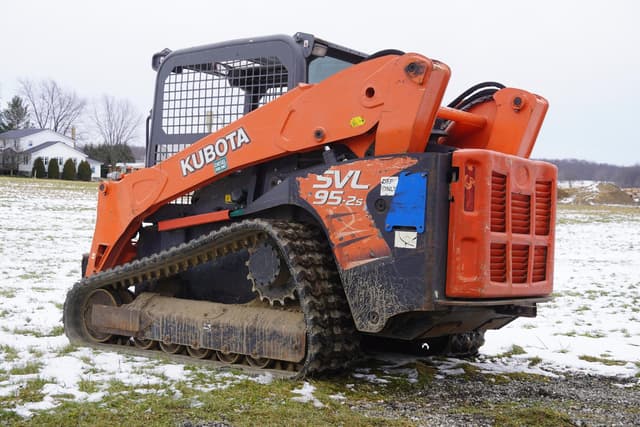 Image of Kubota SVL95-2S equipment image 2
