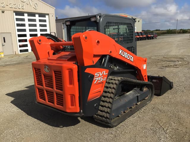 Image of Kubota SVL75-2 equipment image 4