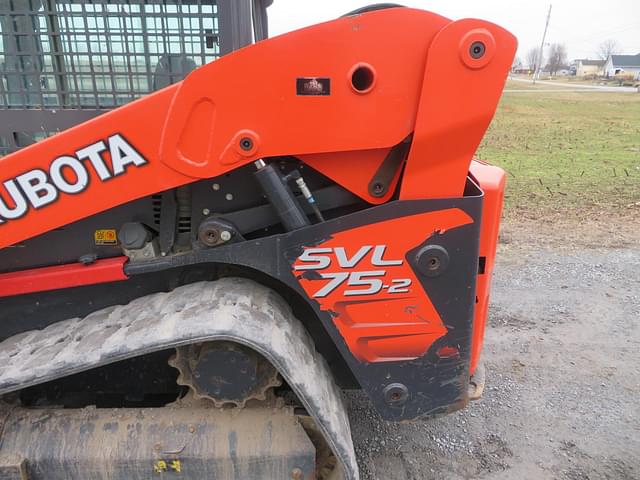 Image of Kubota SVL75-2 equipment image 4