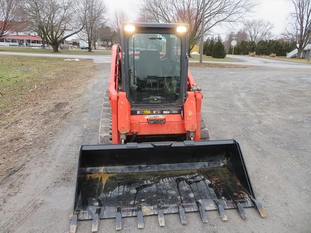 Image of Kubota SVL75-2 equipment image 2