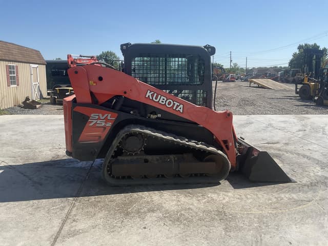 Image of Kubota SVL75-2 equipment image 4