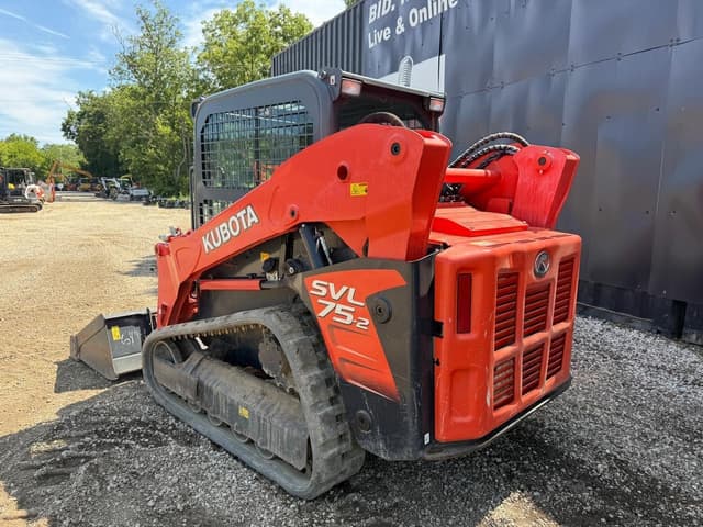 Image of Kubota SVL75-2 equipment image 1