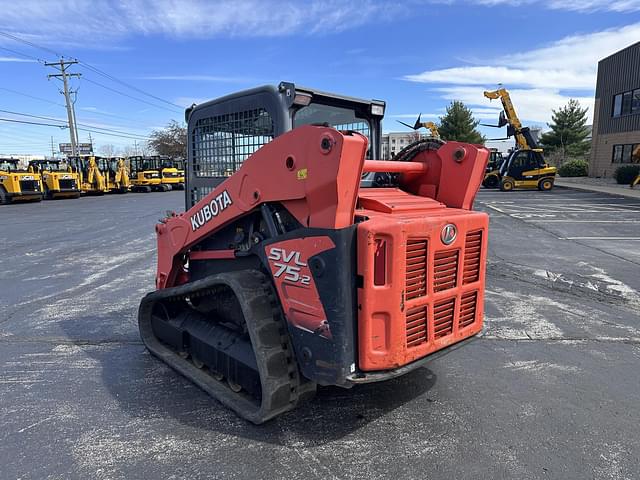 Image of Kubota SVL75-2 equipment image 4