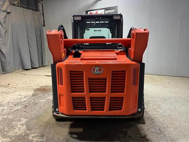 Image of Kubota SVL75-2 equipment image 3