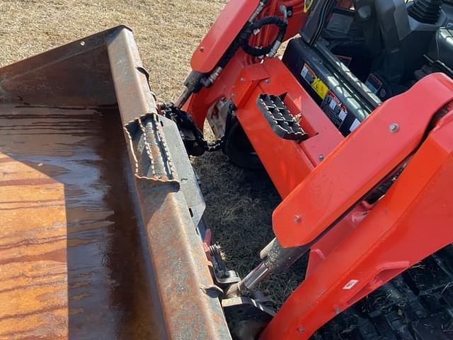 Image of Kubota SVL75 equipment image 4