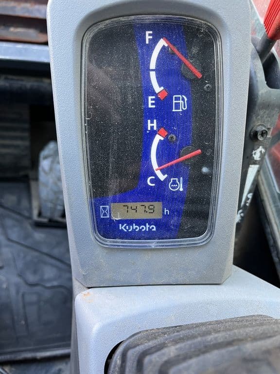 Image of Kubota SVL90-2 equipment image 4