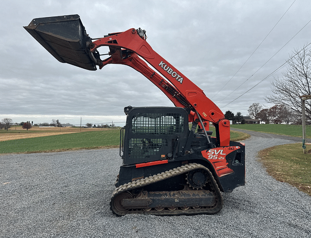 Image of Kubota SVL95-2S equipment image 4