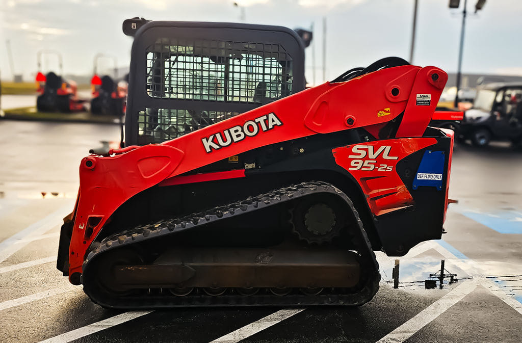 2016 Kubota SVL95-2S Equipment Image0