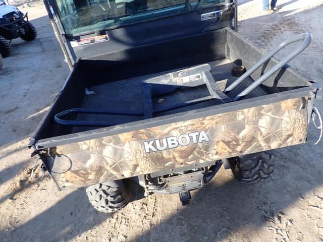 Image of Kubota RTV1100 equipment image 4