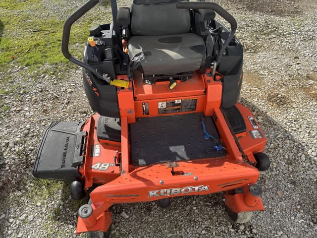 Image of Kubota Z121SKH equipment image 2