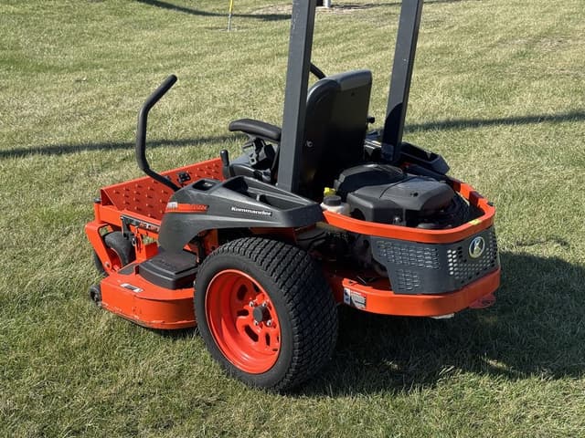 Image of Kubota Z122E equipment image 1