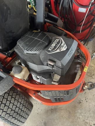 Image of Kubota Z125S equipment image 2