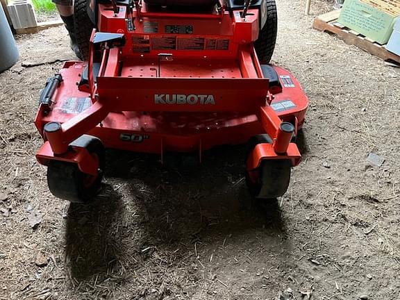 Image of Kubota Z725 equipment image 2