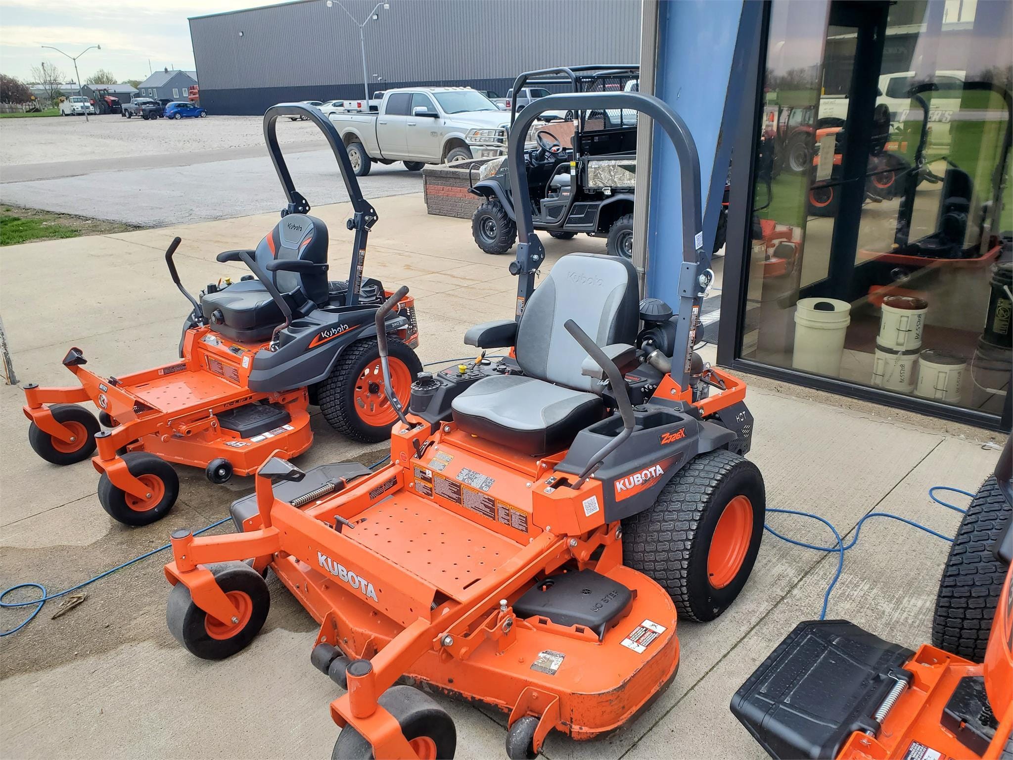 Main image Kubota Z726X