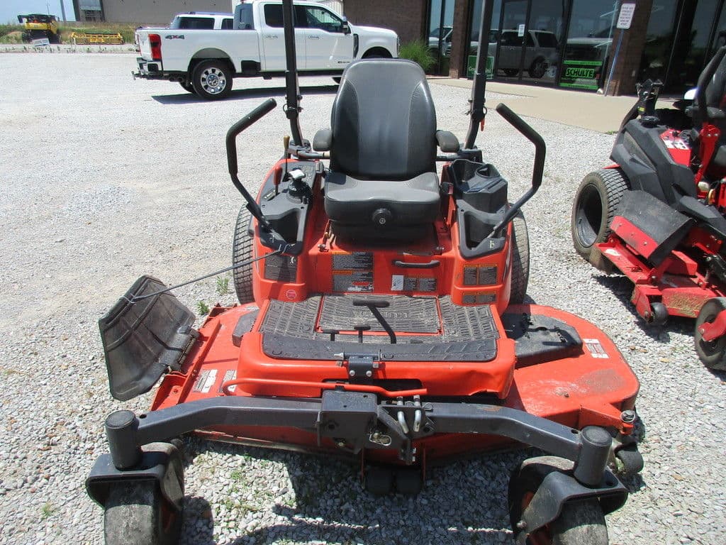 Image of Kubota ZD1211 Image 0