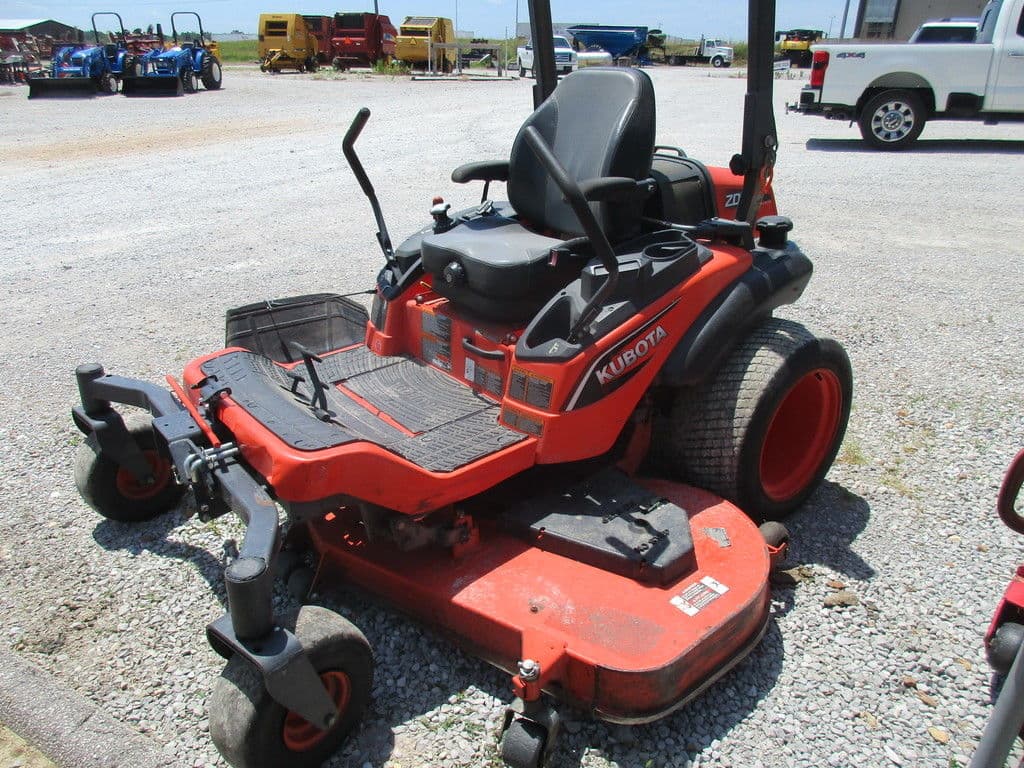 Image of Kubota ZD1211 Image 1