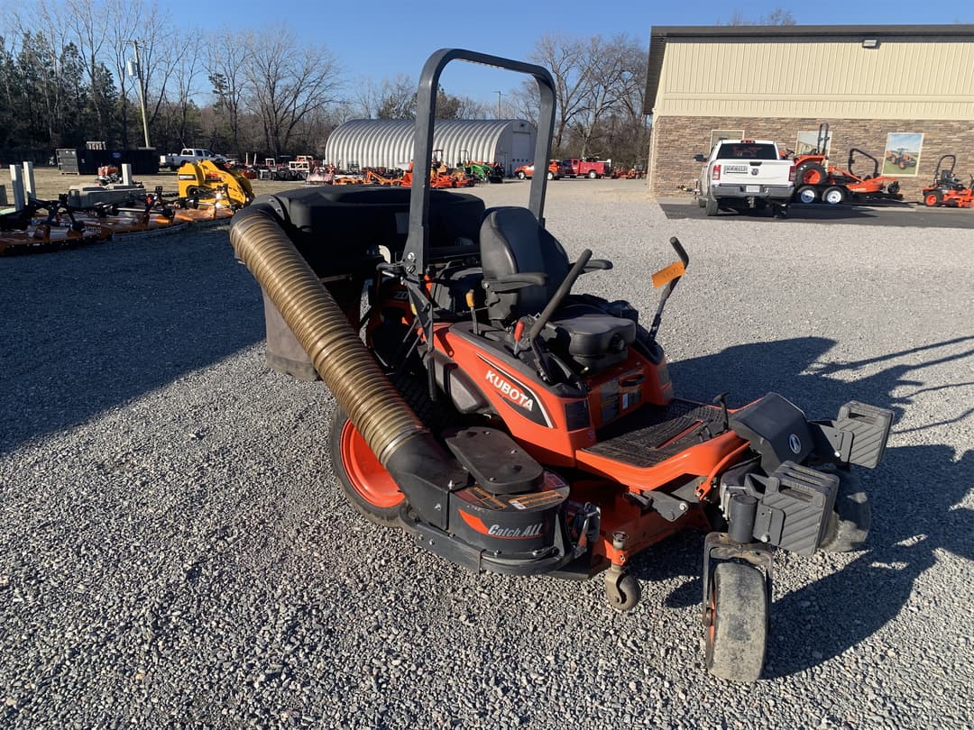 Image of Kubota ZD1211-60 Image 1