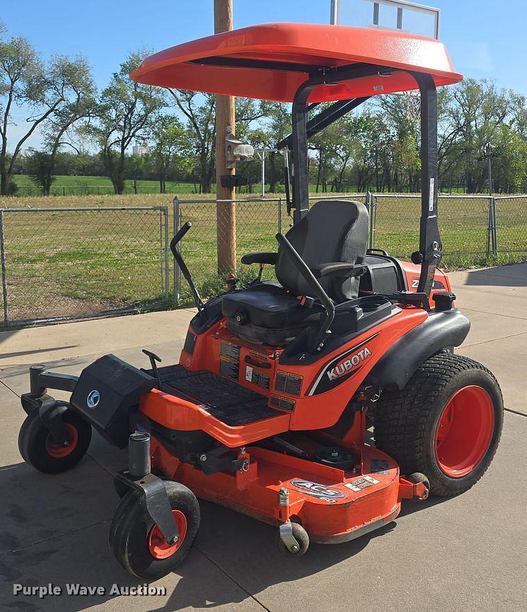 Image of Kubota ZD1211 Primary image
