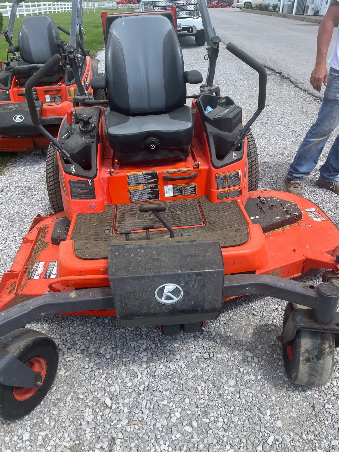 Main image Kubota ZD1211L