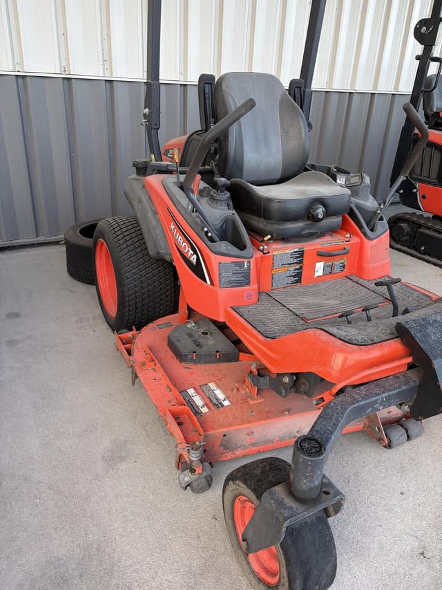 Image of Kubota ZD1211L equipment image 1