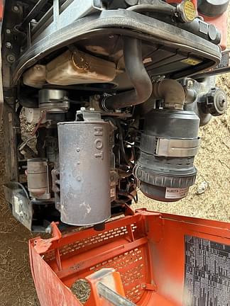 Image of Kubota ZD331 equipment image 3