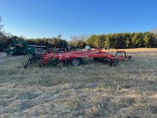 Image of Kuhn Krause Excelerator 8000 equipment image 2