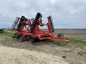 2016 Kuhn Krause Excelerator 8005 Image