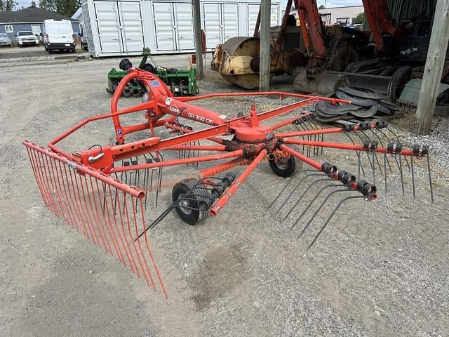 Image of Kuhn GA300GM equipment image 3
