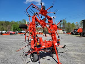 2016 Kuhn GF7802THA Image