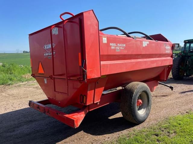 Image of Kuhn Knight RA142 equipment image 2