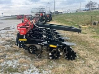 Image of Kuhn Krause Gladiator 1205M-830R equipment image 2