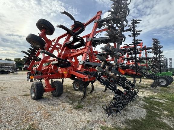 Image of Kuhn Krause 4810 equipment image 1