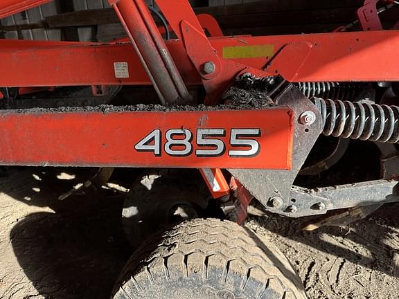 Image of Kuhn Krause Dominator 4855 equipment image 4