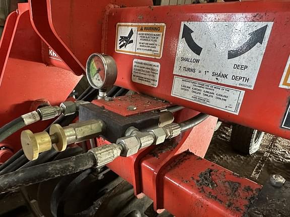 Image of Kuhn Krause Dominator 4855 equipment image 3