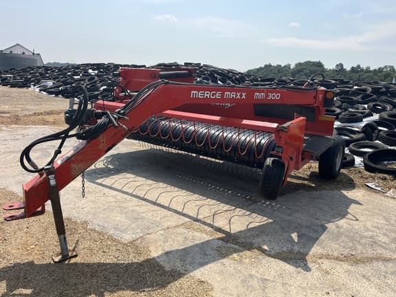 Image of Kuhn Merge-Maxx 300 Primary image