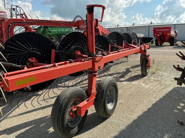 Image of Kuhn SR600 GII equipment image 4