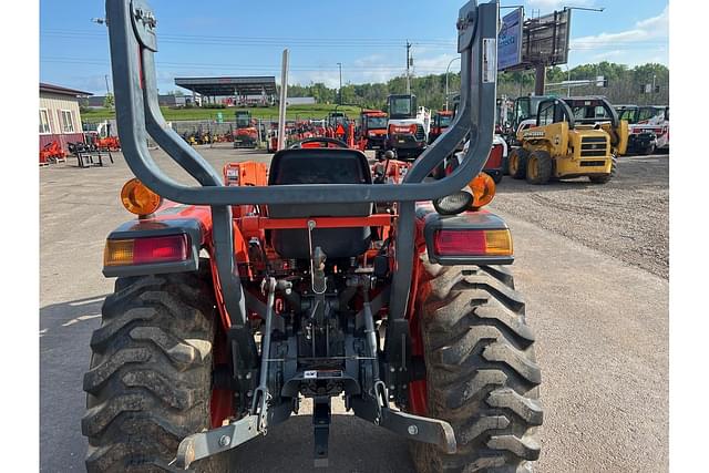 Image of Kubota L2501HST equipment image 4