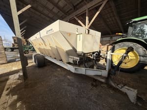 2016 Lanco LS4440 Image