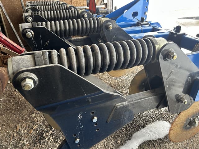 Image of Landoll 2511 equipment image 3