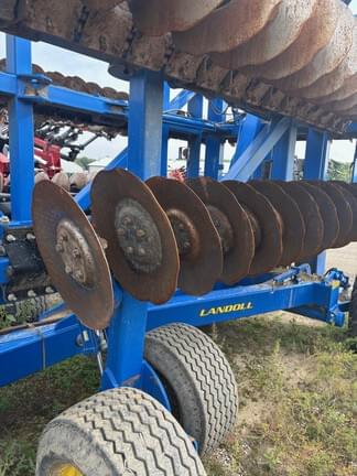 Image of Landoll 7832 equipment image 2