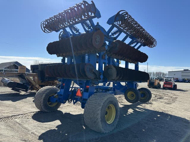 Image of Landoll 7833 equipment image 4