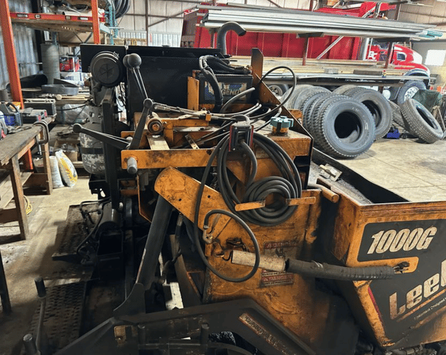 Image of LeeBoy 1000G equipment image 1