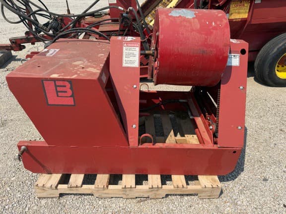 Image of Lewis Brothers PB1 equipment image 1