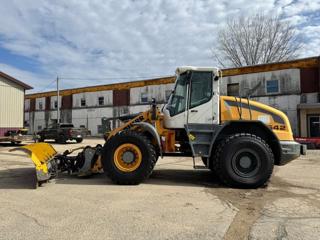 Image of Liebherr 542 equipment image 1