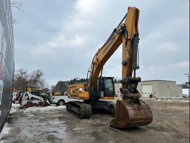 Image of Liebherr R946LC equipment image 3