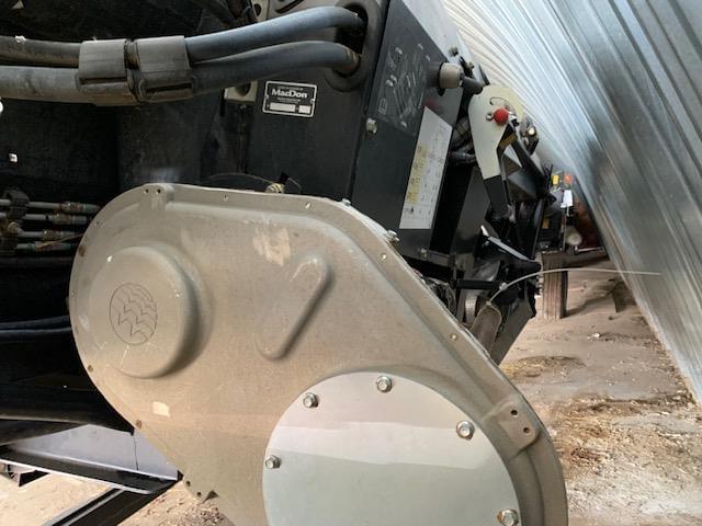Image of MacDon Undetermined equipment image 2